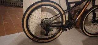 MTB Cannondale doppia sospensione NEGOZIABILE