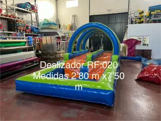 Alquiler de castillos hinchables y barredoras