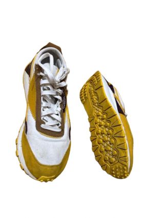 Zapatillas Reebok Blancas y Amarillas