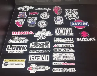 Autocolantes Carro Vinil Glossy 1€ Unidade