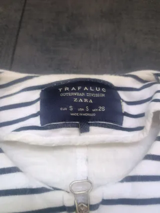 Americana Zara corte péplum Talla S