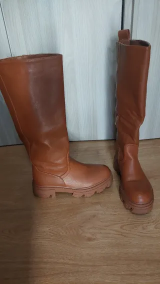 Stivali alti donna marrone in perfette condizioni