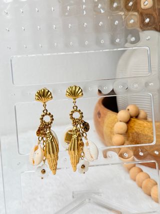 Pendientes dorados acero inoxidable conchas