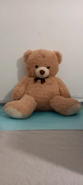 Oso de peluche gigante marrón