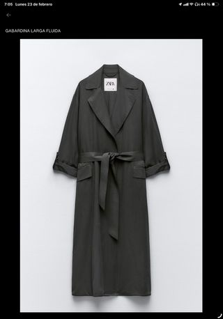 Gabardina larga fluida Zara gris .