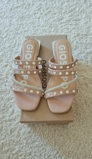 Sandalias Gioseppo