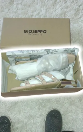Sandalias Gioseppo