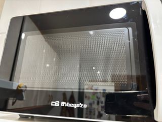 Microondas Orbegozo Blanco