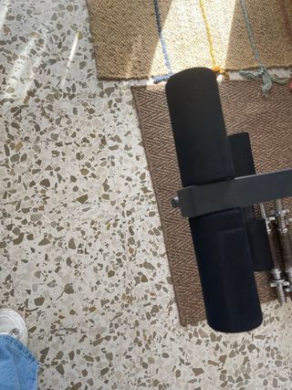 Banco de pesas y discos