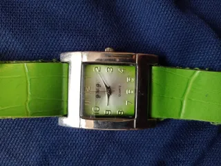 Reloj G.W.G Mujer Verde y Plateado