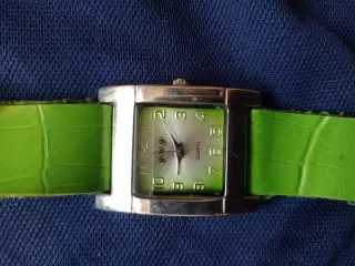 Reloj G.W.G Mujer Verde y Plateado