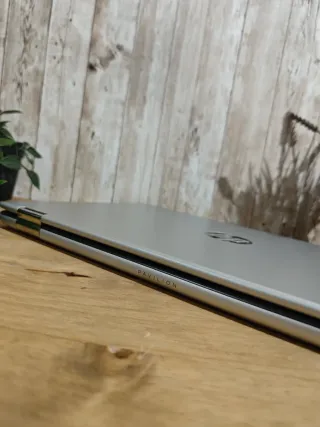 Portátil HP X360 Táctil Plata y Negro