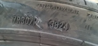 Neumático 315/30 R22Y