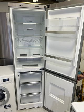 Pack Nevera y Lavadora Siemens y Electrolux