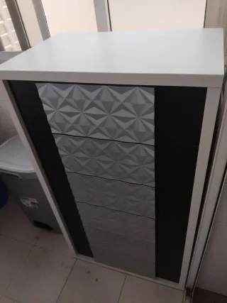 Cajonera moderna diseño geométrico