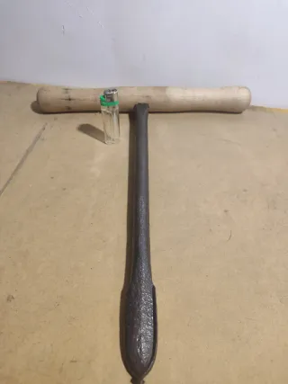 Barrena antigua para vaciados