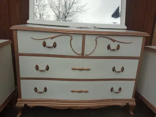 Mesillas y espejo vintage