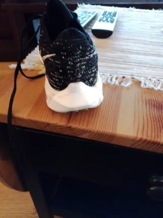 Zapatillas Nike Negras y Grises