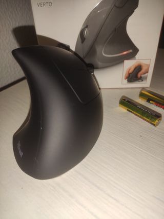 Ratón gaming SIN USAR Inalámbrico