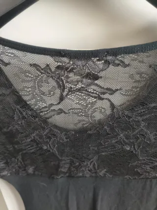 Vestito nero Intimissimi con pizzo