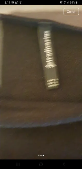 Suéter Stradivarius con encaje negro