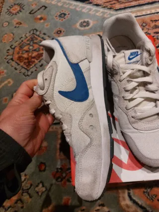 Nike donna beige/blu taglia 40.5