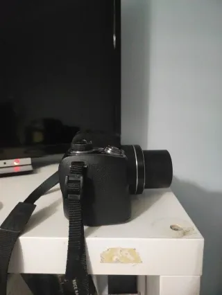 Cámara Sony Cybershot DSC-H300