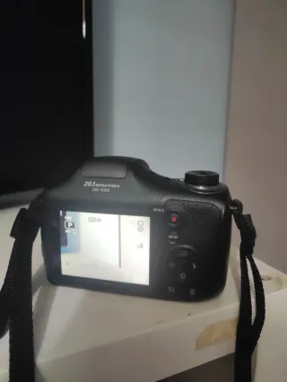 Cámara Sony Cybershot DSC-H300