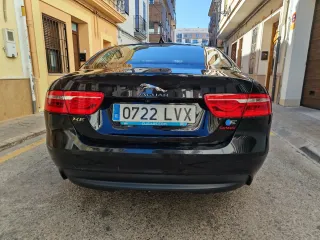 Jaguar XE 2018