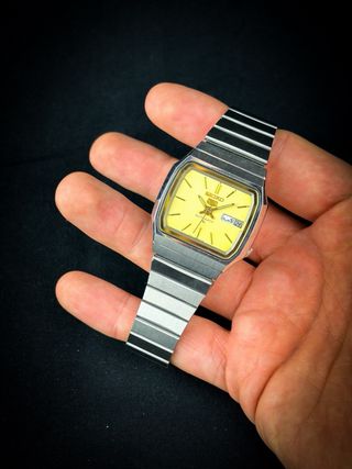 Reloj Seiko 5 TV Automático