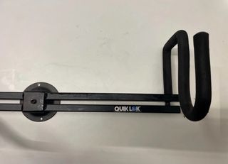 Supporto da muro Quik Lok per chitarra