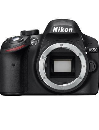 Nikon D3200 solo cuerpo