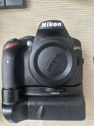 Nikon D3200 solo cuerpo