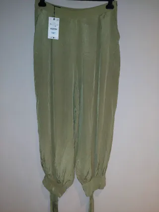 Pantalón bombacho Zara verde oliva XL