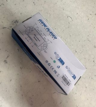 Consola de juegos portátil verde