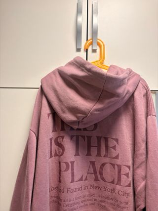 Sudadera rosa talla XL con texto