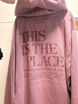 Sudadera rosa talla XL con texto