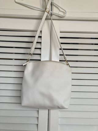 Bolso blanco sintético