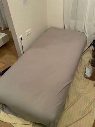 Futon in lattice