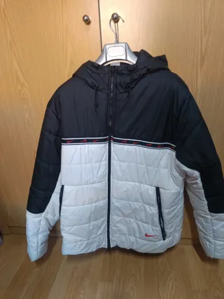 Plumas Nike Talla XL