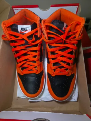 Nike Dunk High Retro Chenille Swoosh Safety