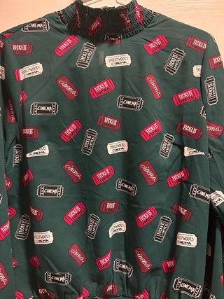 Blusa Minueto Estampado Tickets Talla L