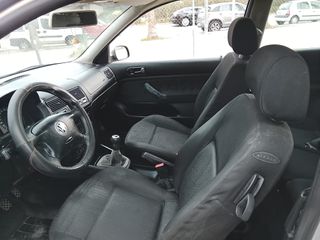 Volkswagen Golf TDI AÑO 2002