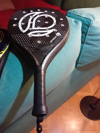 Raquetas Padel Artengo Negra,2 raquetas y 2fundas