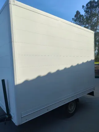 Remolque Carrozado 750kg Ligero