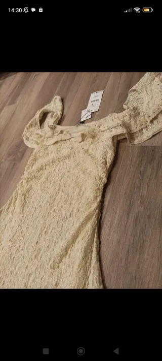 Vestido Encaje zara