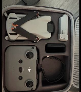 Dji Mini 3 Pro Drone con Accesorios