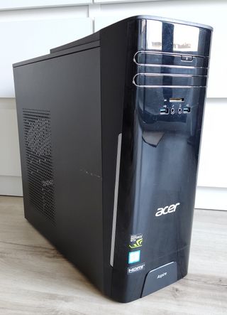 Caja ATX Mini Torre Acer