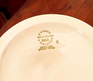 Wedgwood Vaso Queen's Ware in Porcellana anni '50