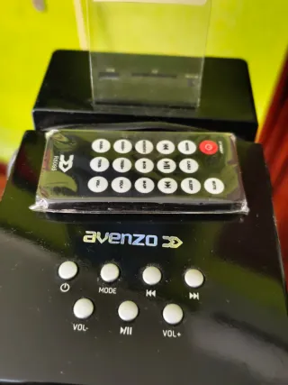 Altavoz Torre Avenzo Negro/Azul bluetooth